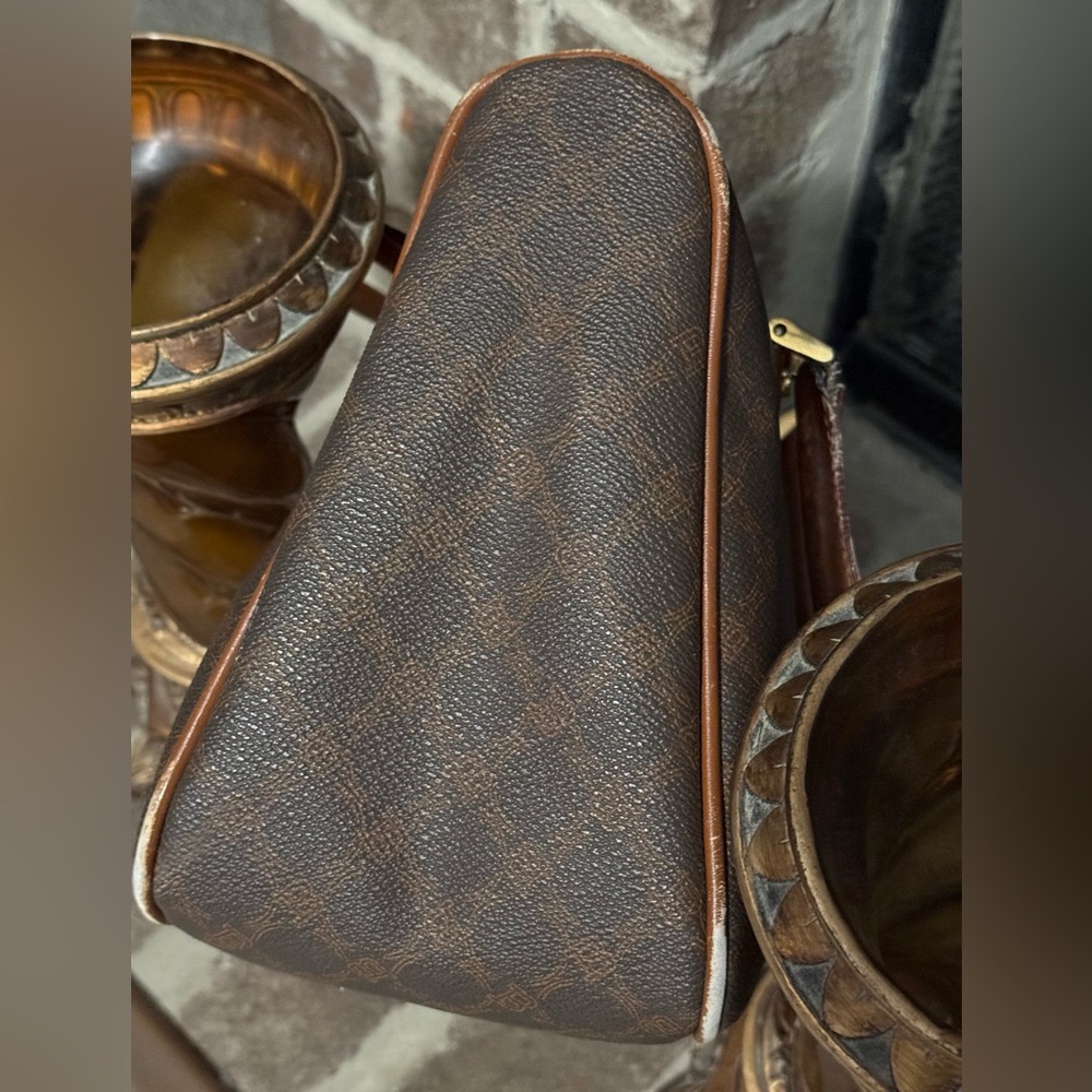 Bally Two-Tone Brown Leather Boston Bag - Picture 7 of 16